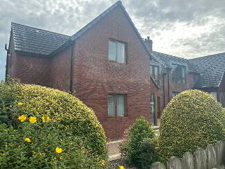 Photo 1 of 10 Castle View Close, Dundrum
