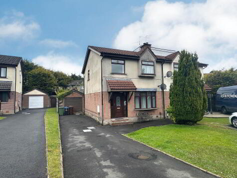 Photo 1 of 74 Lagmore Grove, Lagmore, Belfast