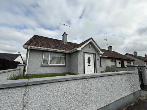 Photo 1 of 54 Spelga Park, Hilltown