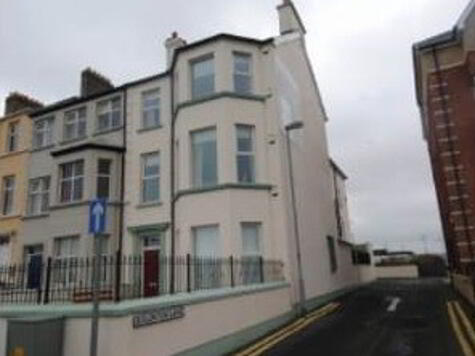 Photo 1 of 117 Eglinton Street, Portrush
