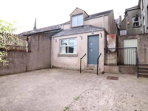 Photo 1 of 13 Darling St, Enniskillen