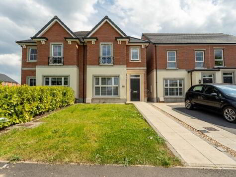 Photo 1 of 28 Atherton Square, Lurgan