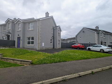 Photo 1 of 39 Castlehill, Coleraine
