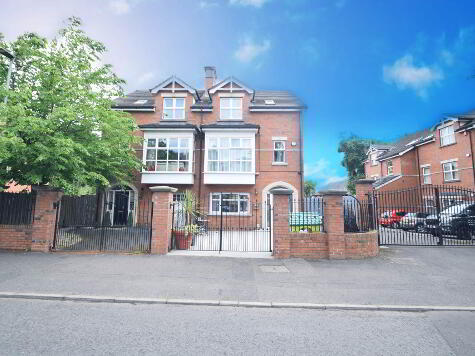 Photo 1 of 1b Fruithill Park, Andersonstown, Belfast