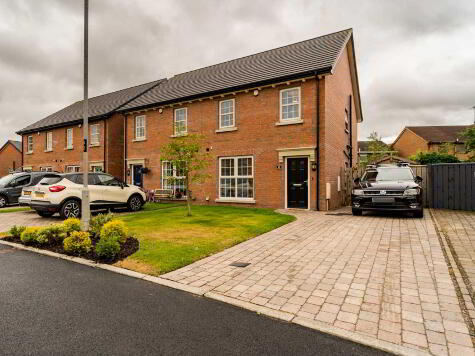 Photo 1 of 11 Meadow Green, Magheralave Meadows, Lisburn