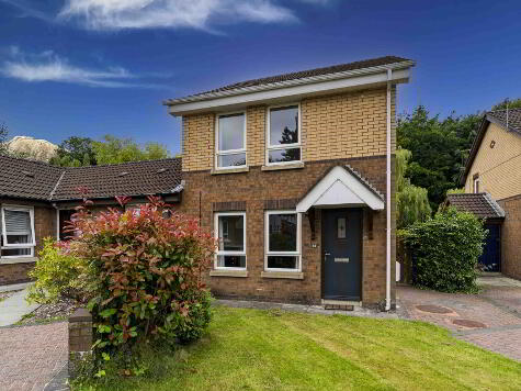 Photo 1 of 14 Glenmore Court, Lisburn