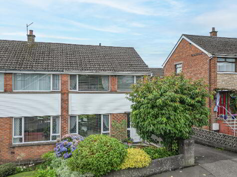 Photo 1 of 13 Beverley Gardens, Carnmoney, Newtownabbey