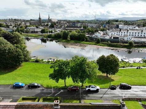 Photo 1 of 33 Riverside, Enniskillen