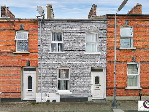 Photo 1 of 15 Phillip Street, Derry