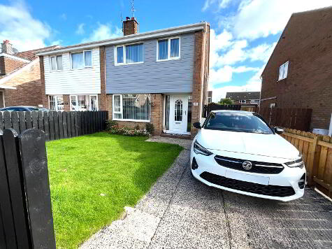 Photo 1 of 22 Kingsway, Carrickfergus