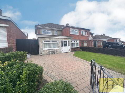 Photo 1 of 28 Brooke Drive, Ladybrook, Belfast