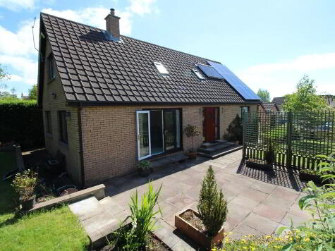 Photo 1 of 13 Mullaghmore Park, Greenisland, Carrickfergus