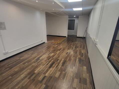 Photo 1 of 32c North Street, Carrickfergus