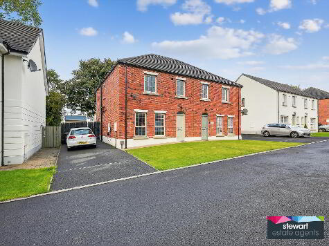 Photo 1 of 27 Harlow Green, Moira