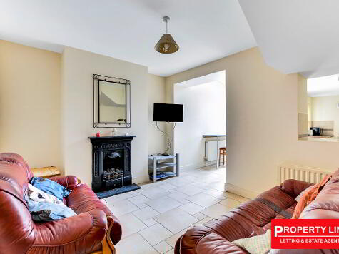 Photo 1 of STUDENT ACCOMMODATION, 20 Argyle Terrace, Derry/Londonderry