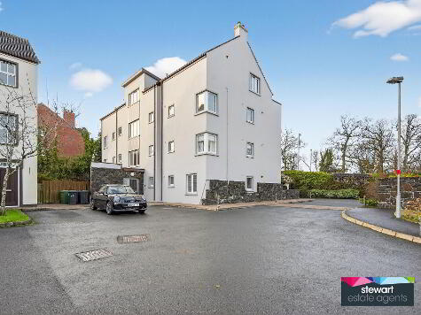 Photo 1 of 19 Village Court, Moira