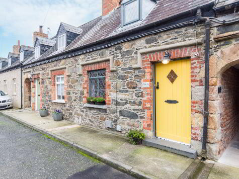 Photo 1 of Duncan's Cottage, 8 8 Arthur Street, Royal Hillsborough