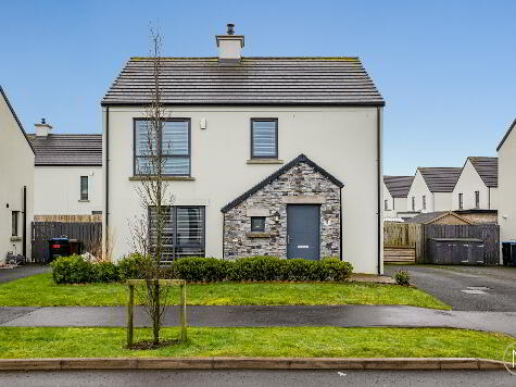 Photo 1 of 5 Oakwood Road, Antrim
