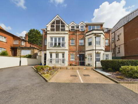 Photo 1 of 9 Pinetree Court Glen Road, Belfast