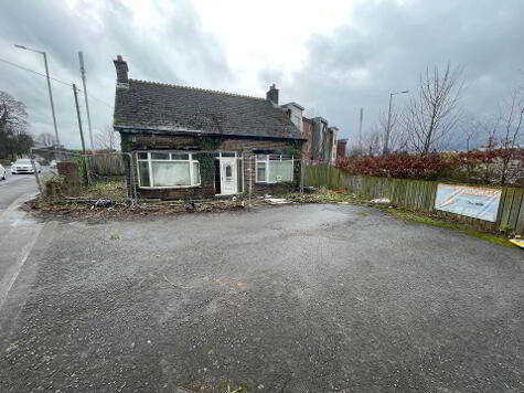 Photo 1 of 1037 Upper Newtownards Road, Dundonald, Belfast