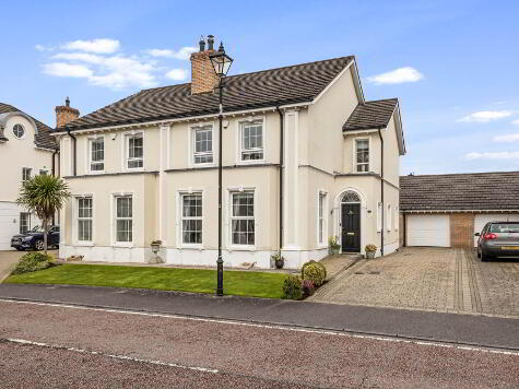 Photo 1 of 11 Berkeley Hall Square, Lisburn