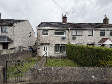 Photo 1 of 8 Hennessy Park, Newry