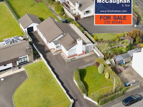 Photo 1 of 25 Market Street, Armoy