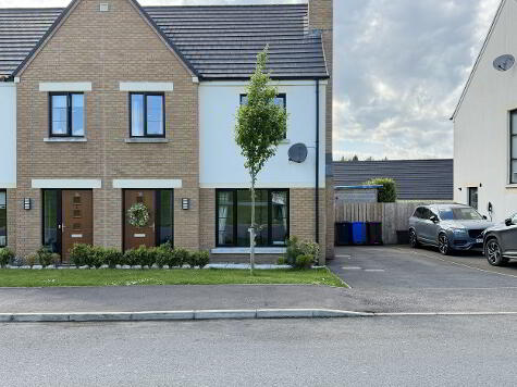 Photo 1 of 38 Hillcrest Green, Bessbrook, Newry