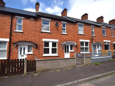 Photo 1 of 12 Aigburth Park, Belfast