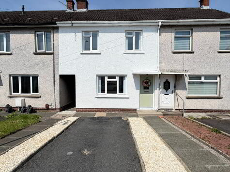 Photo 1 of 10 Menin Road, Antrim