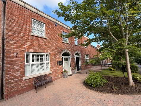 Photo 1 of 15 Glebe Gardens, Moira