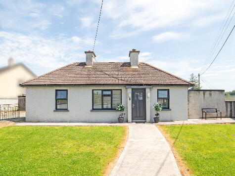 Photo 1 of 15 Rockview Terrace,, Doneraile