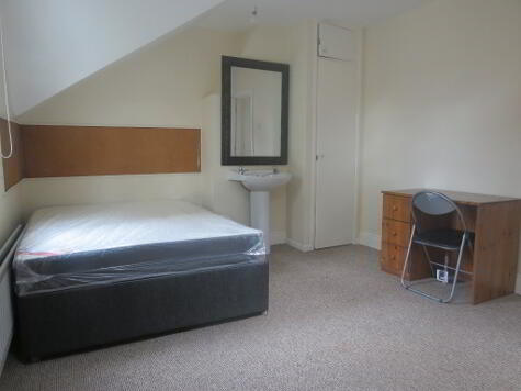 Photo 1 of 120 University Avenue, Belfast