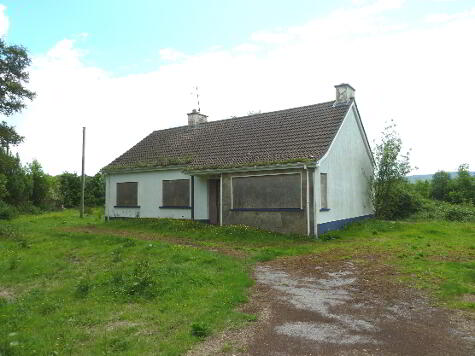 Photo 1 of 34 Creamery Road, Derrygonnelly