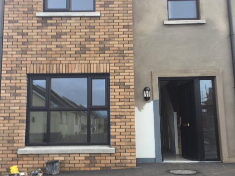 Photo 1 of 8 Parian Way, Belleek