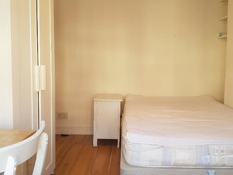 Photo 1 of Room 1, 38 Melrose Street, Belfast