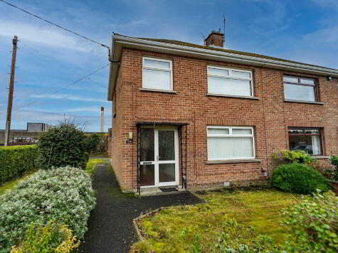 Photo 1 of 36 Lisnagarvey Drive, Lisburn