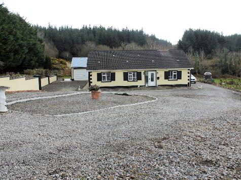 Photo 1 of Bradoge Cottage, 17 Cornahaltie Road, Brollagh, Belleek