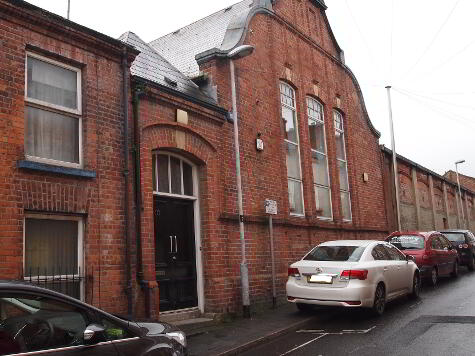 Photo 1 of 10 Fountain Street, Derry