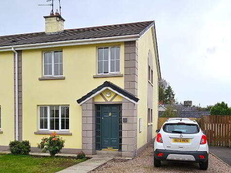 Photo 1 of 7 Shanes Court, Randalstown