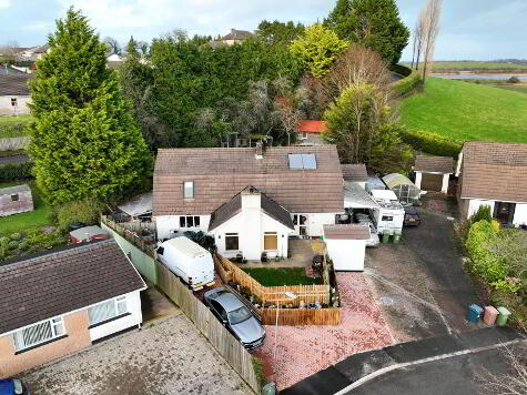 Photo 1 of 12 Drumlyon Drive, Enniskillen