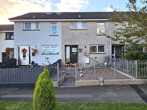 Photo 1 of 17 Oakfield Drive, Carrickfergus