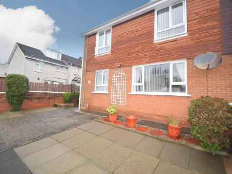 Photo 1 of 47 Summerhill Drive, Twinbrook, Belfast