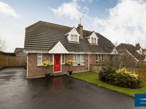 Photo 1 of 2 Thornhill Crescent, Tandragee