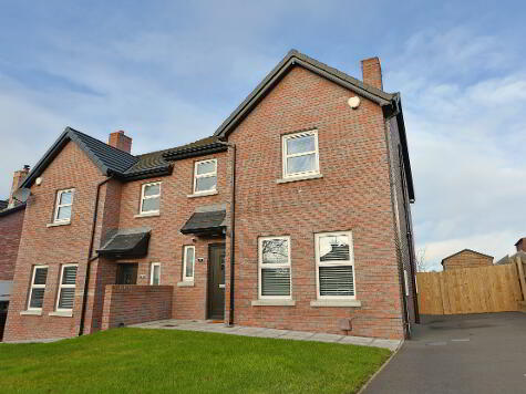 Photo 1 of 28 Bachelors Park, Portadown, Craigavon