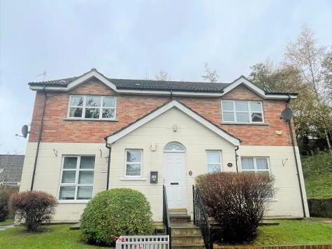 Photo 1 of 17 Lyndhurst View Road, Belfast