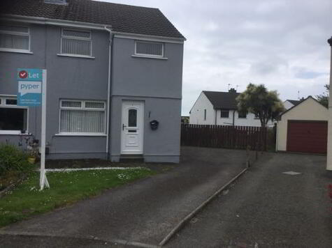 Photo 1 of 5 Lennox Close, Carrickfergus