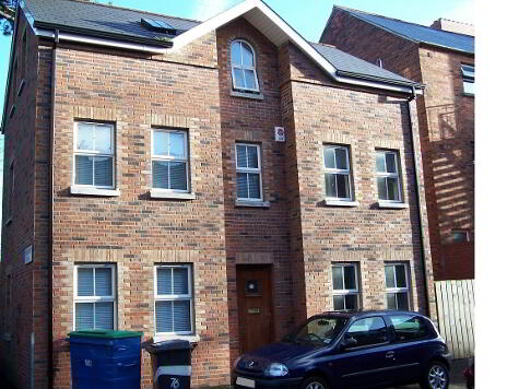 Photo 1 of 23 Wellington Park Terrace, Belfast