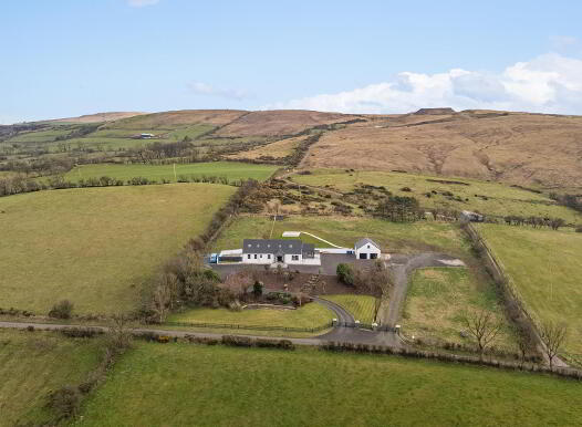 36 Aughnabrack Road, Belfast, BT14 8SP photo