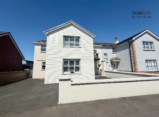35 Gortin Manor, Newbuildings, L'Derry, BT47 2TF photo